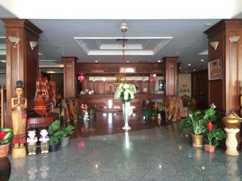 Angkham Hotel Vientiane Eksteriør bilde