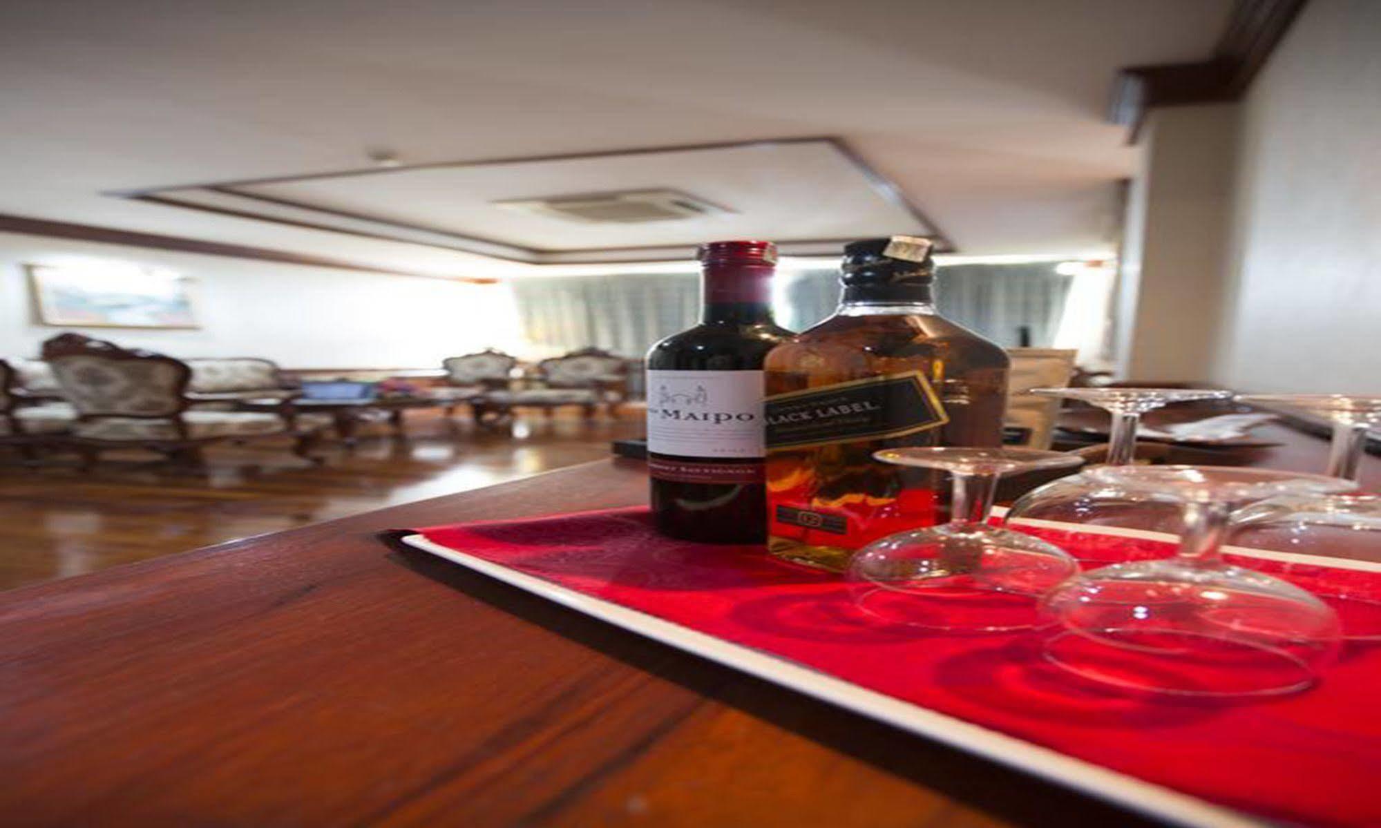Angkham Hotel Vientiane Eksteriør bilde